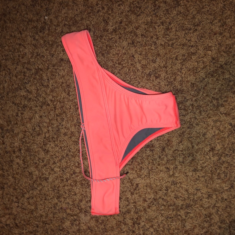 Jolyn softy II size L in papaya